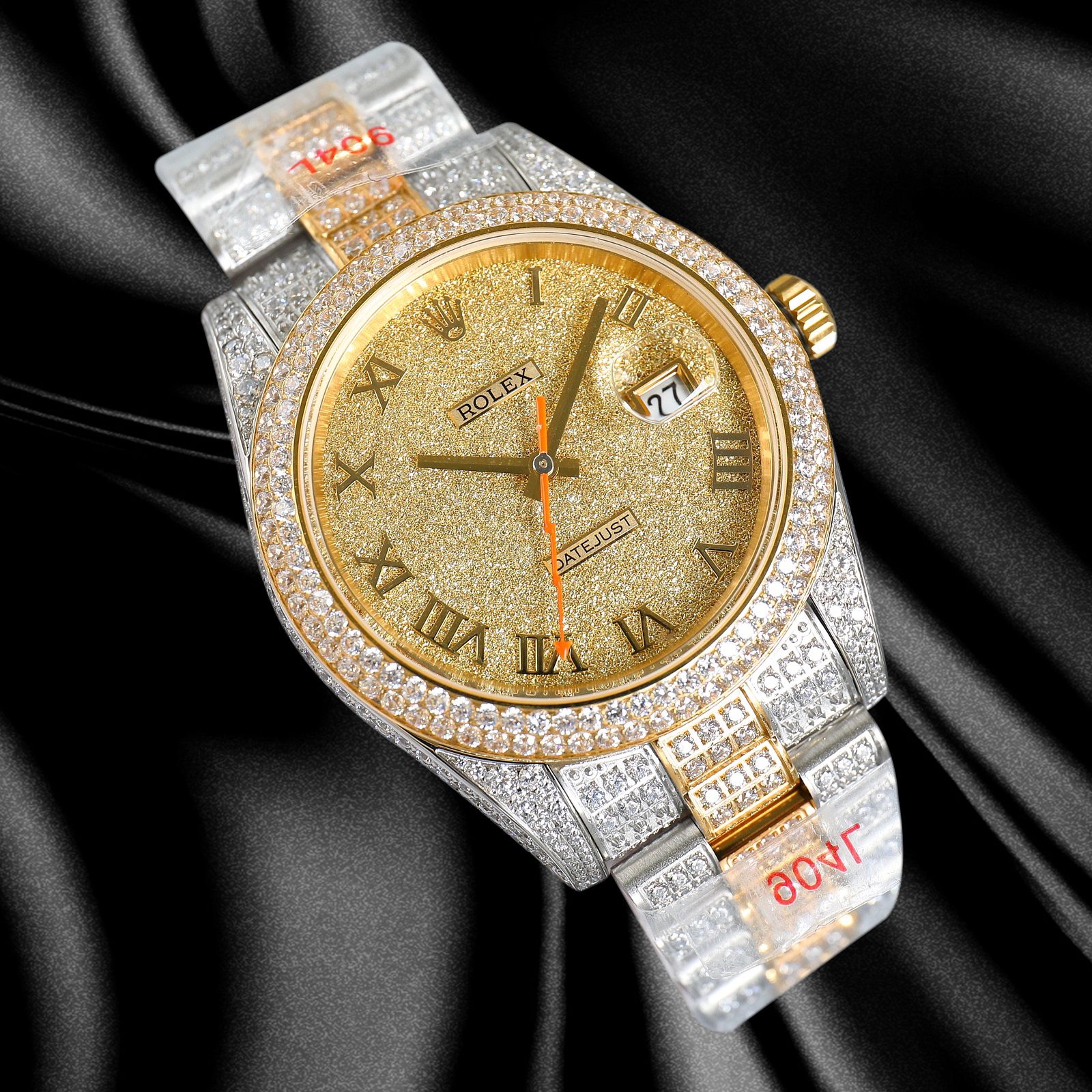 Watch detail photograph