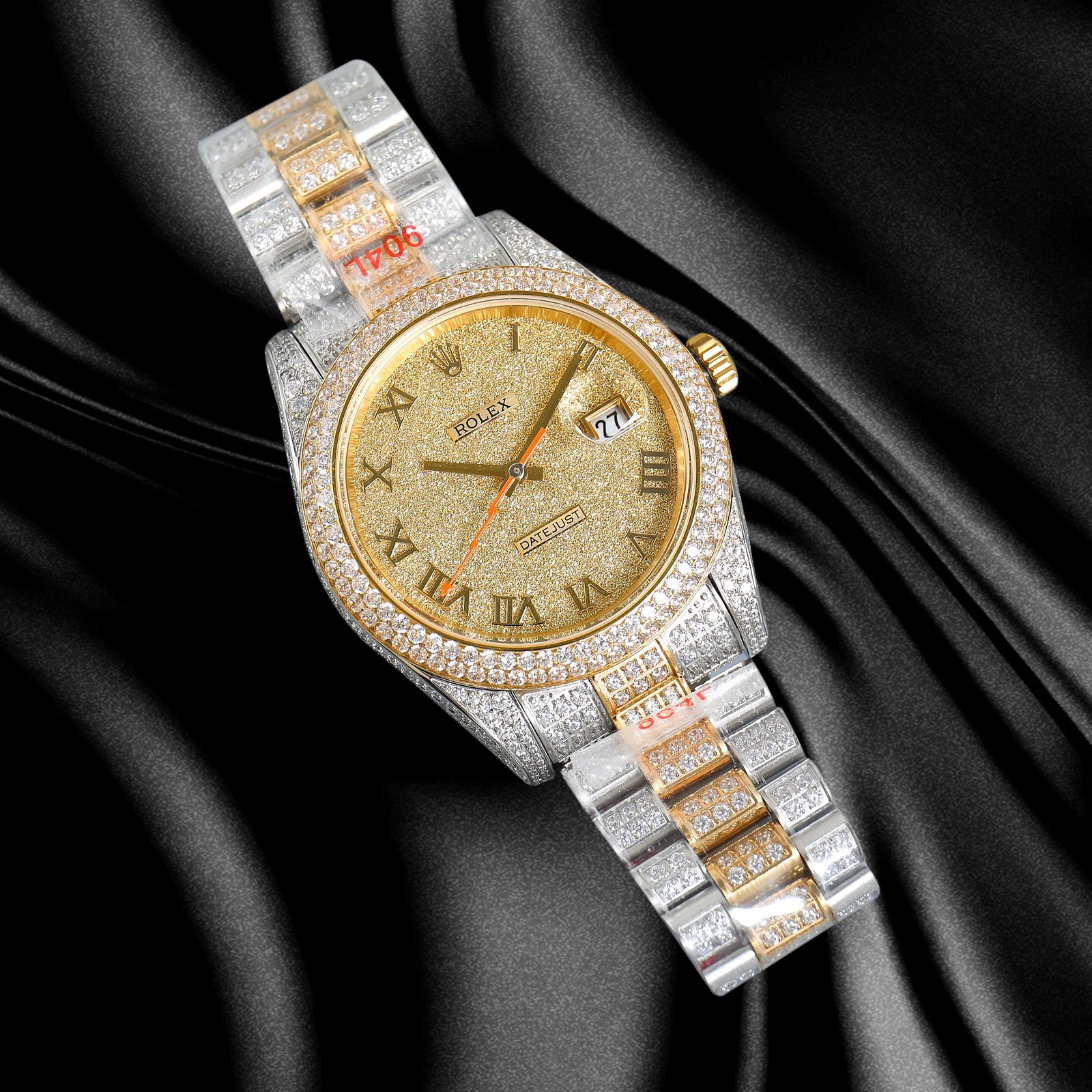 Watch detail photograph