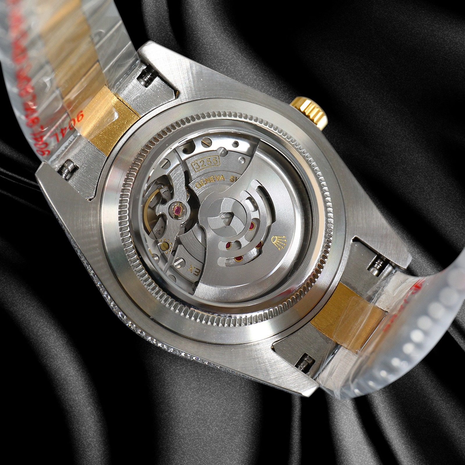 Watch detail photograph