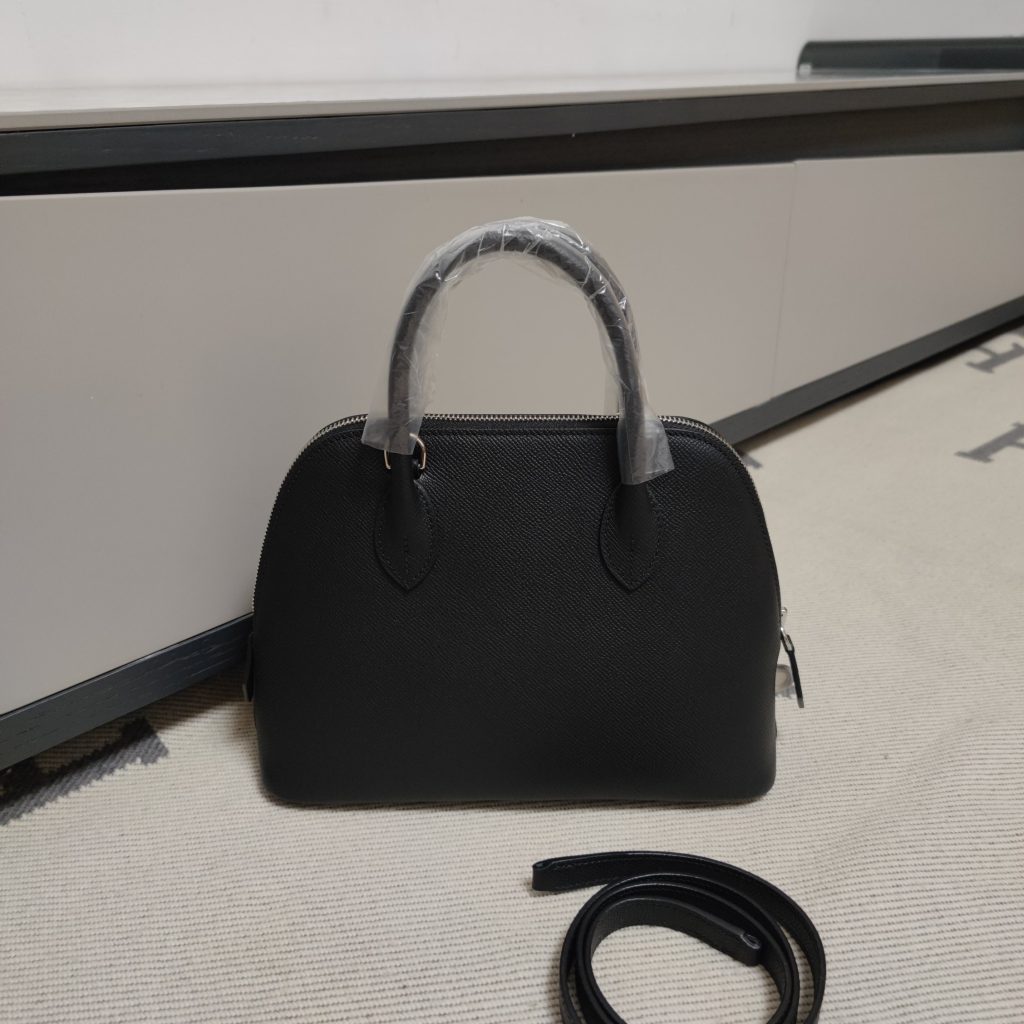 Bolide 25 cm – Black / silver-tone hardware