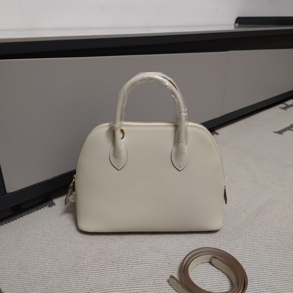 Bolide — 25 cm — Milkshake White — Evercolor leather
