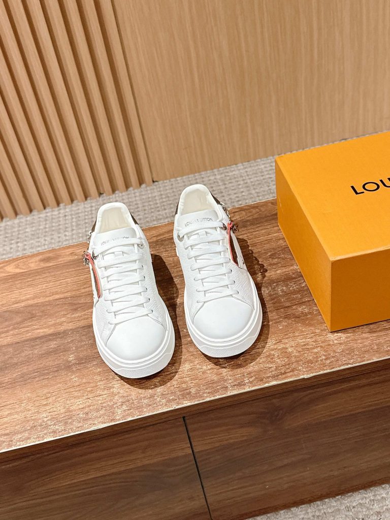 Louis Vuitton Frontrow Sneaker – White / Coral Accent