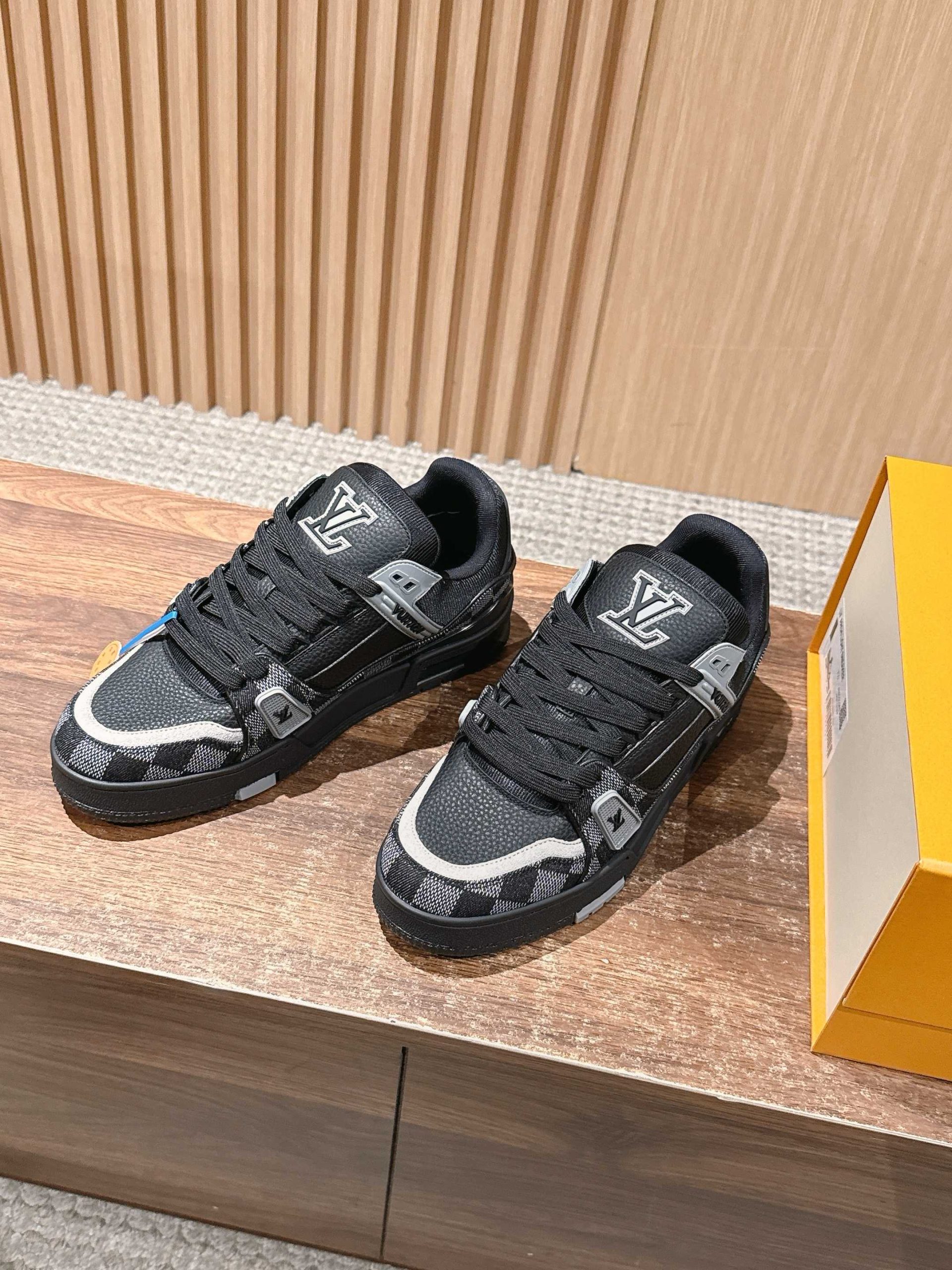 Louis Vuitton Trainer – Black / Grey - 图片 2