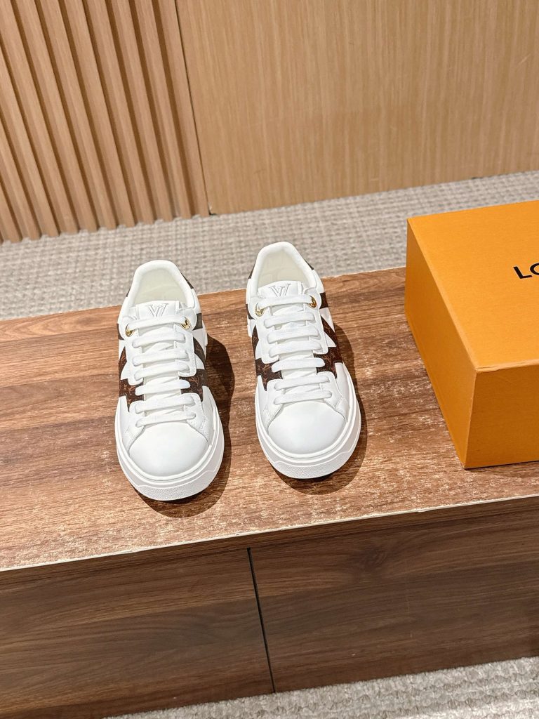 Louis Vuitton Frontrow Sneaker – White / Brown Monogram