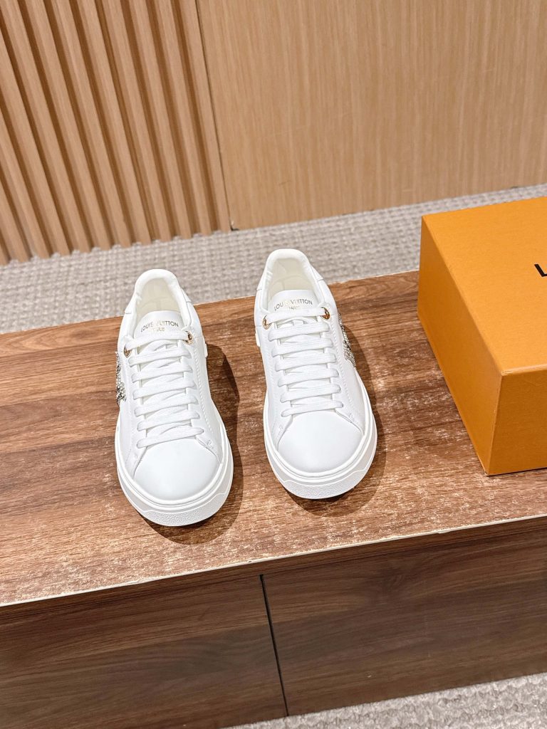 Louis Vuitton Frontrow Sneaker – White / Crystal Detail