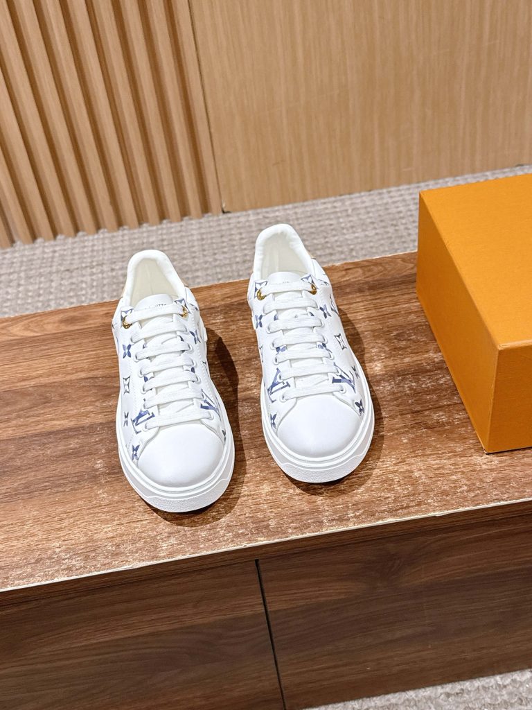 Louis Vuitton Frontrow Sneaker – White / Blue Monogram