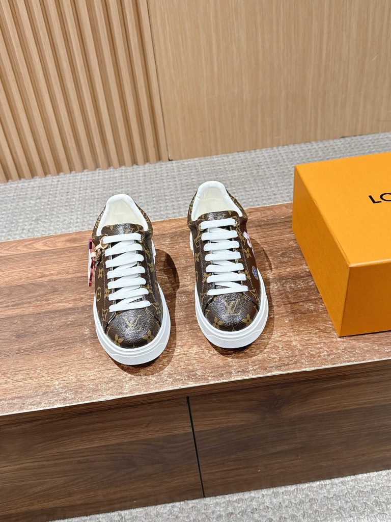Louis Vuitton Frontrow Sneaker – Brown Monogram / Red Accent