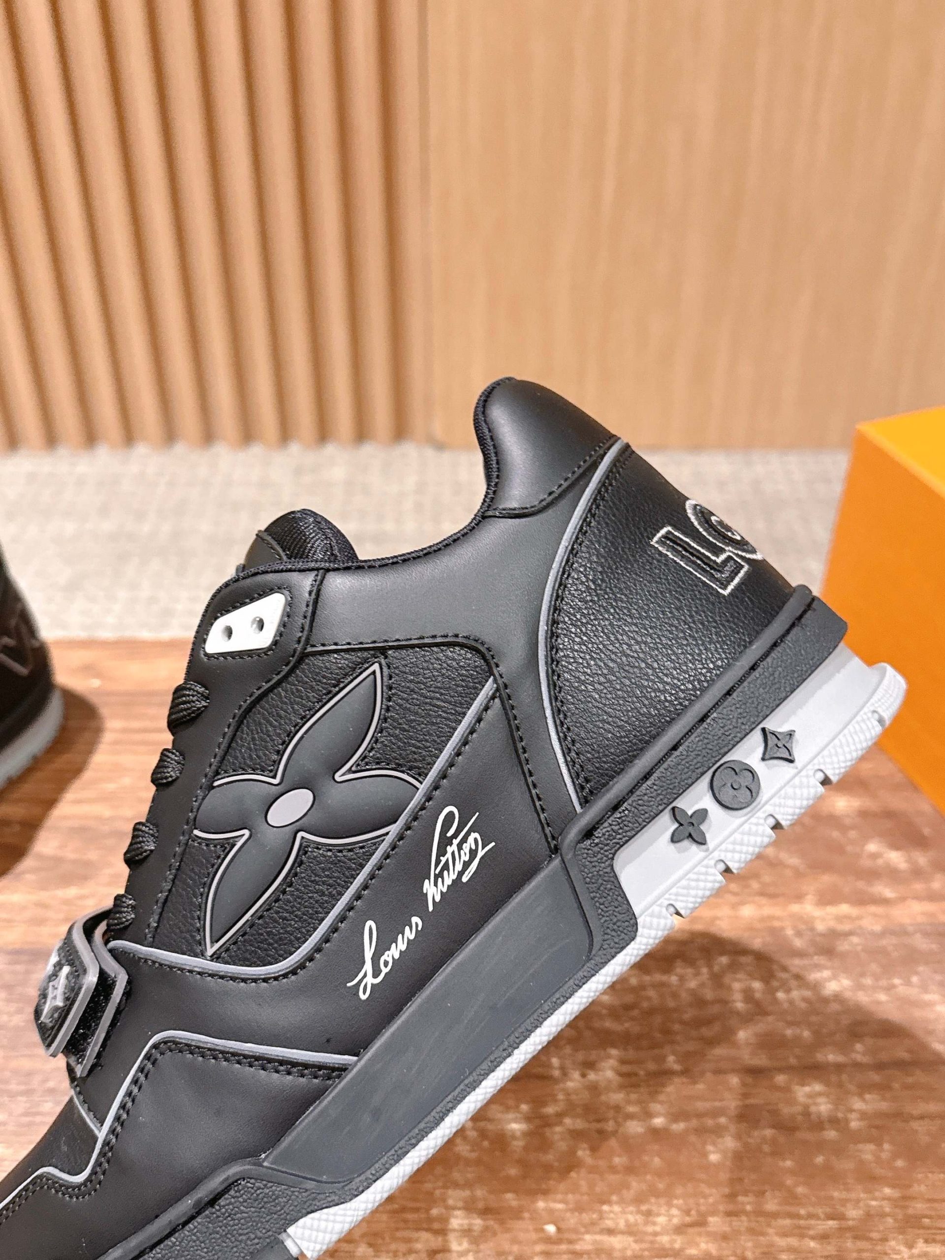 Louis Vuitton Trainer – Black - 图片 7