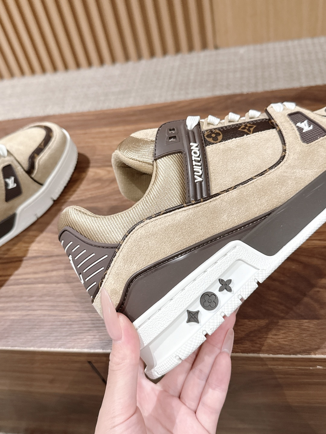 Louis Vuitton Trainer – Beige / Brown - 图片 8