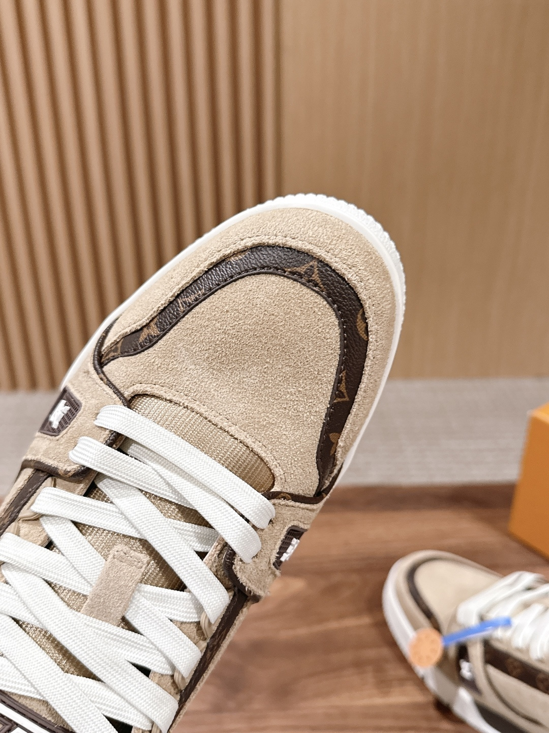 Louis Vuitton Trainer – Beige / Brown - 图片 6