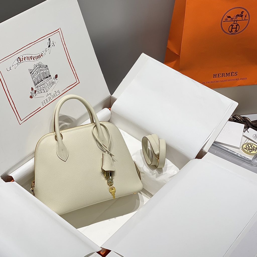 Bolide — 25 cm — Milkshake White — Epsom leather