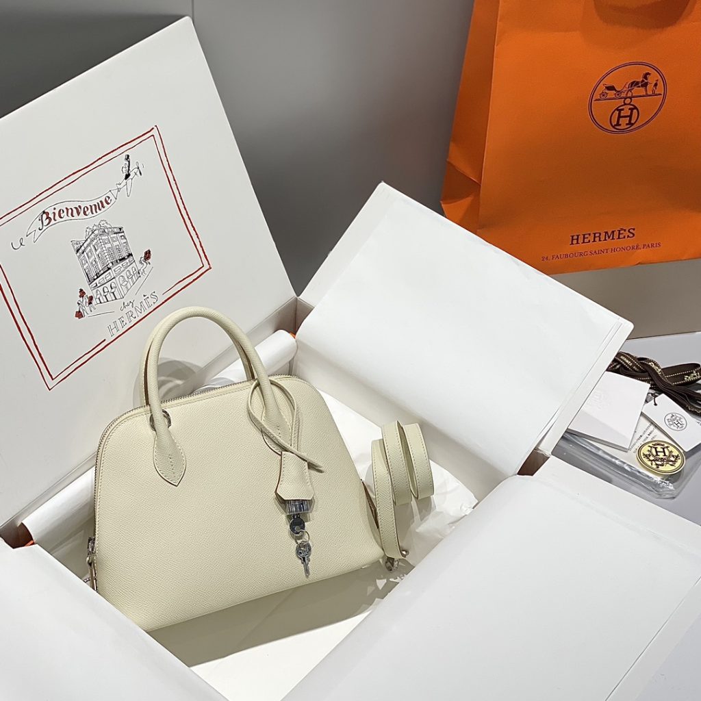 Bolide — 25 cm — Milkshake White — Epsom leather