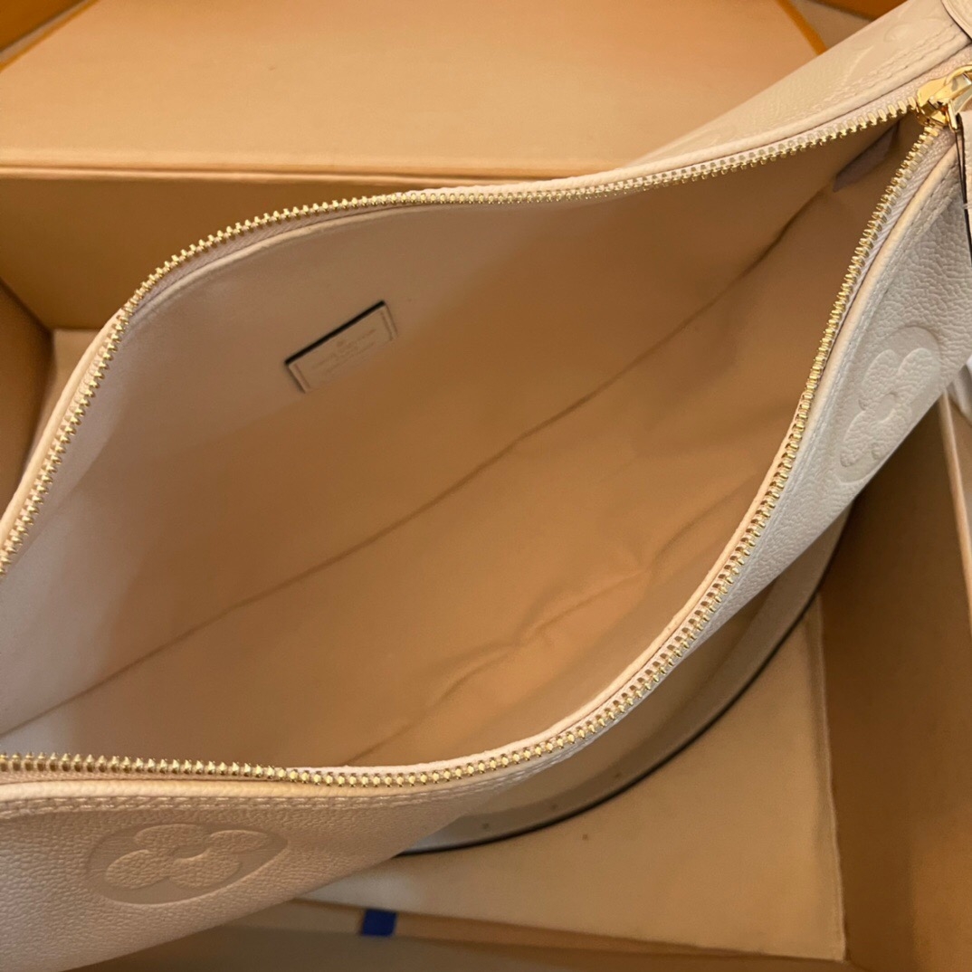 LV M46795 Loop Hobo Bag | Monogram Empreinte - 图片 8