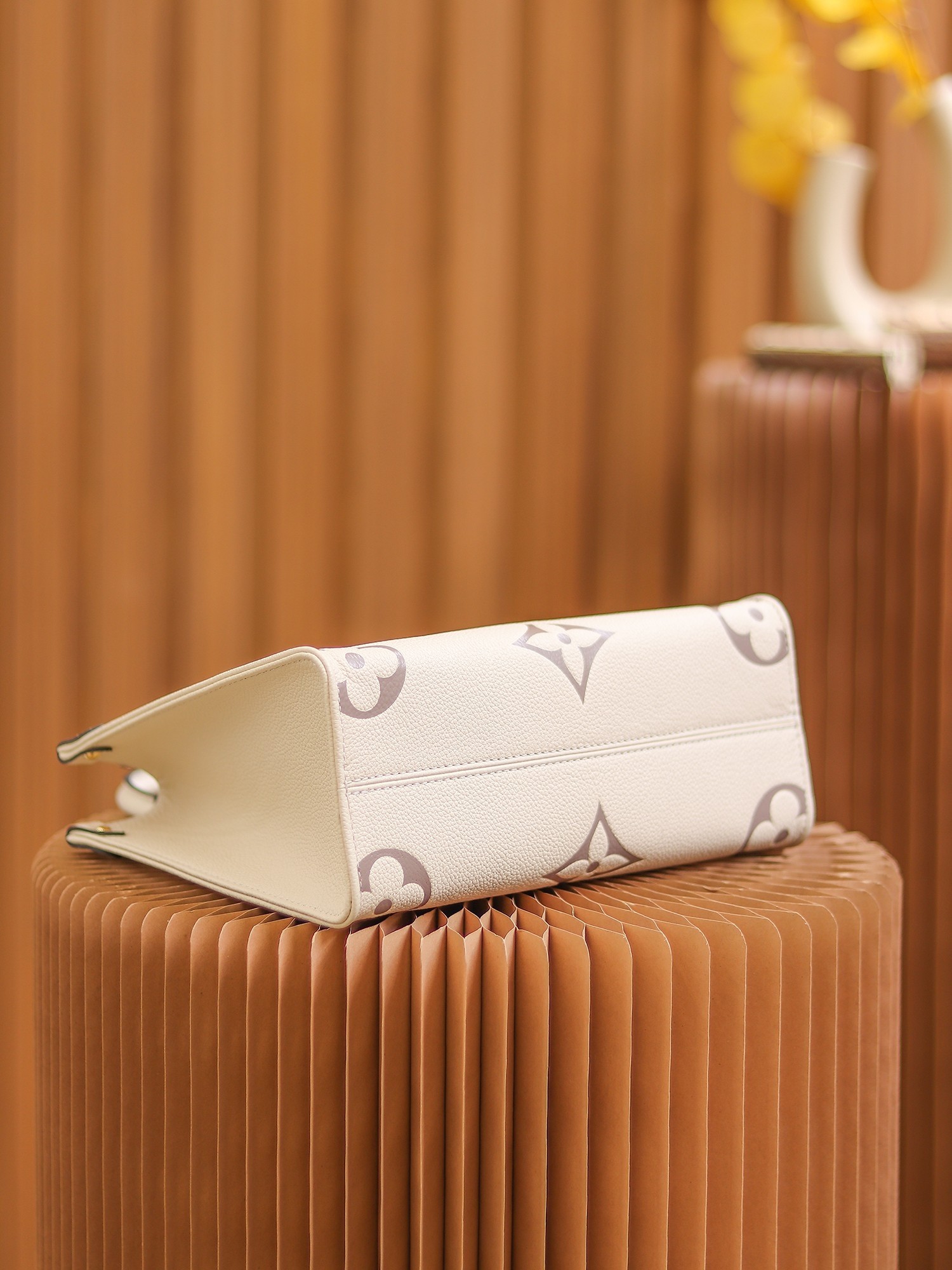 LV M45654 OnTheGo Bag | Embossed Calfskin - 图片 5