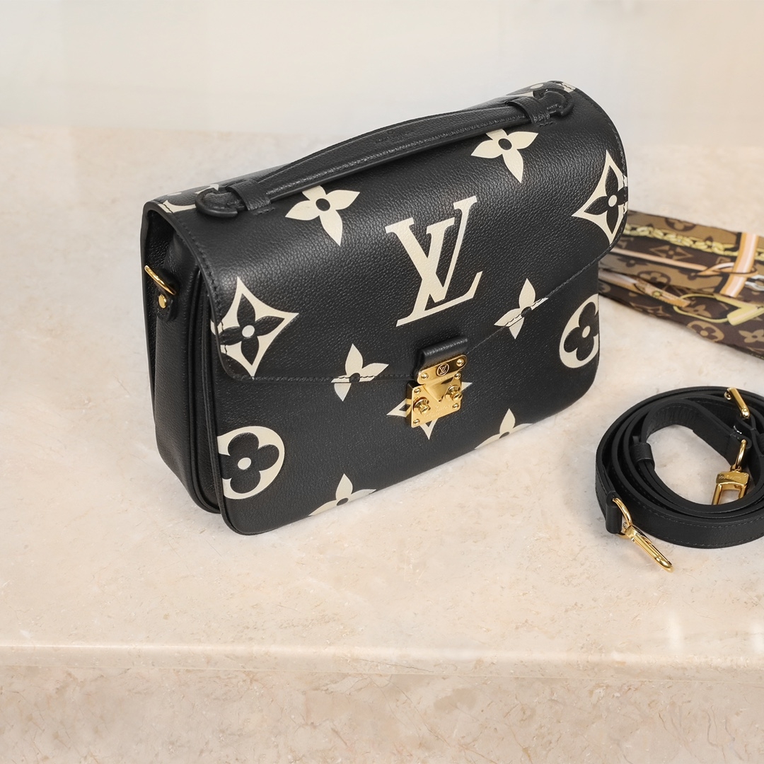 LV M45773 Grained Embossed Cowhide Bag - 图片 3
