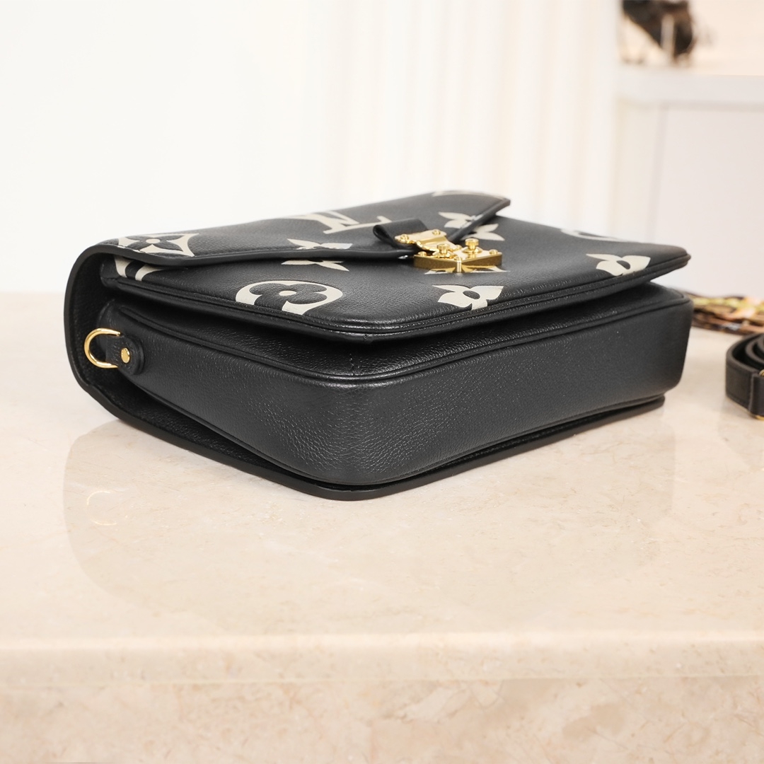 LV M45773 Grained Embossed Cowhide Bag - 图片 4