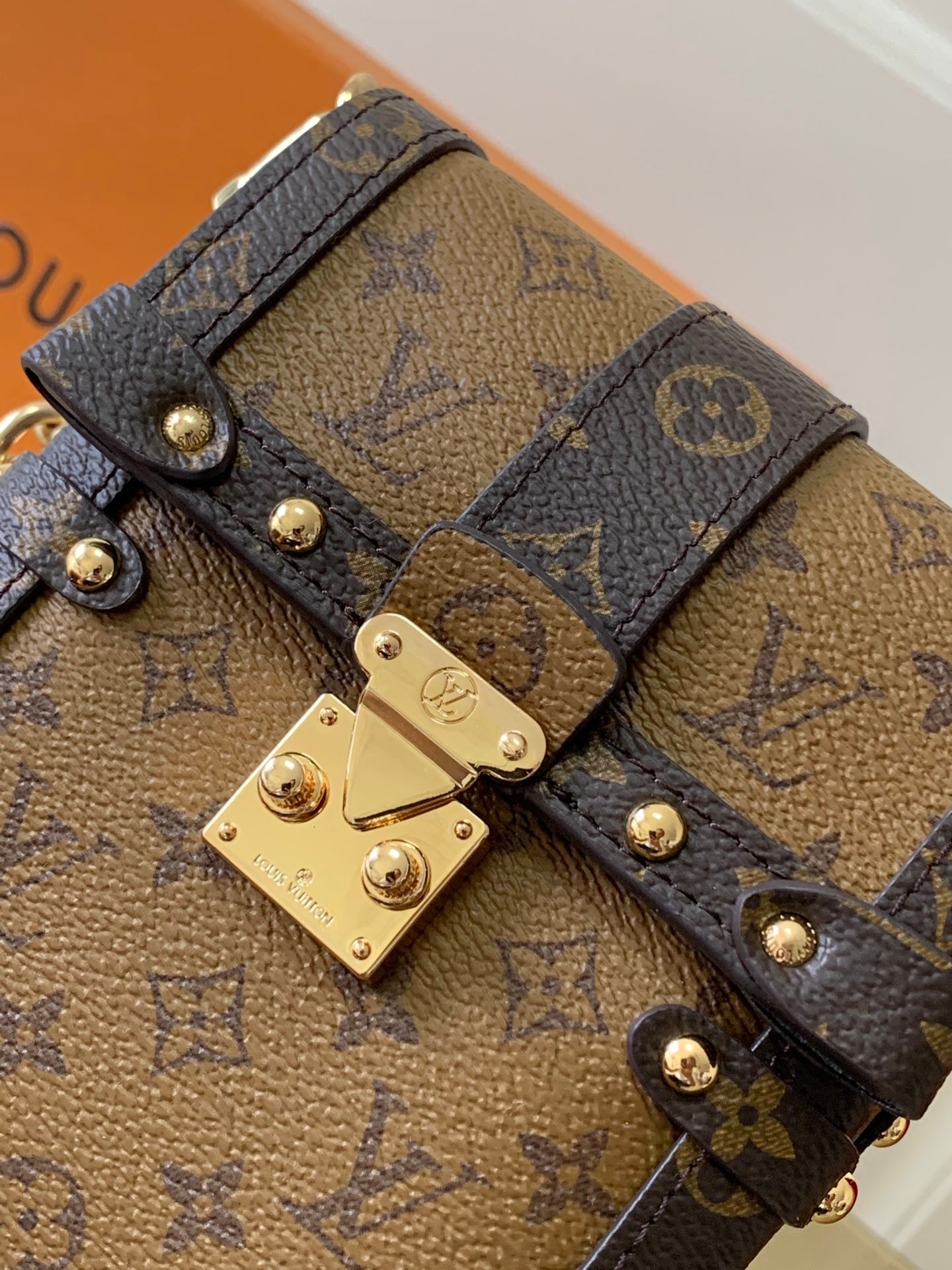 LV M67873 Trunk Vertical Chain Bag - 图片 8
