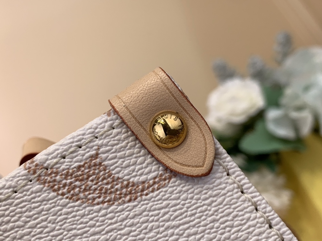 LV M46912 OnTheGo Mini Tote Bag | White Monogram Floral - 图片 5