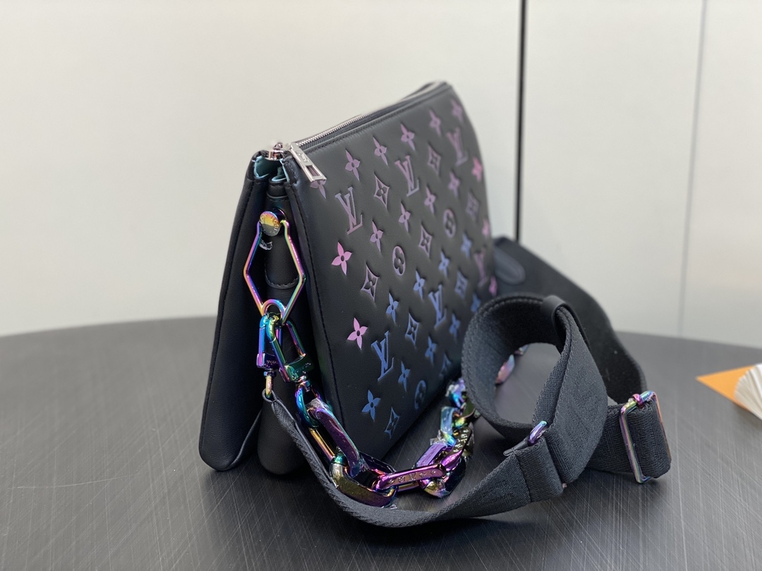 LV M23618 Coussin Small Bag | Black Monogram Print - 图片 3