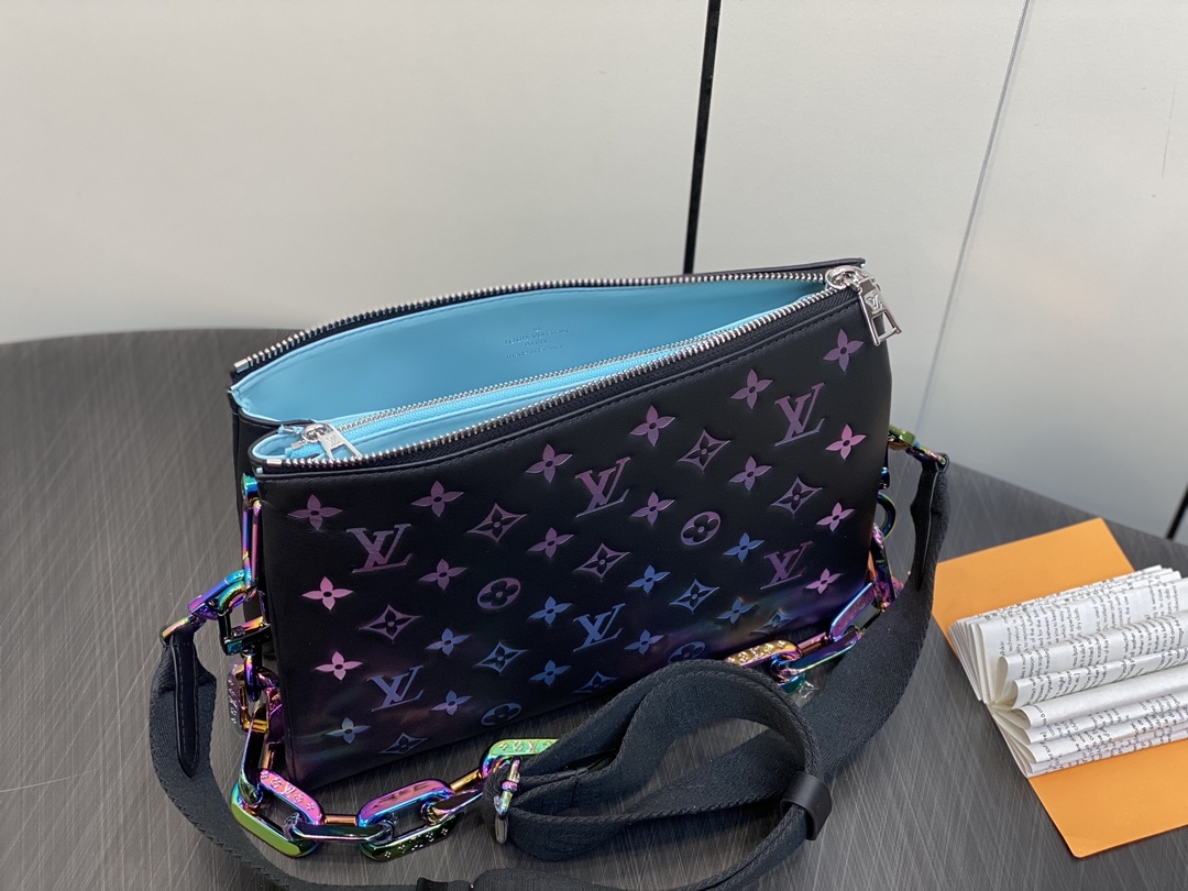 LV M23618 Coussin Small Bag | Black Monogram Print - 图片 7