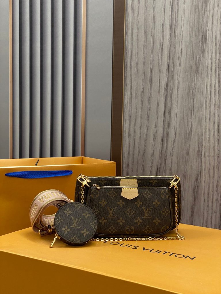 LV 44840 Favorite Three-Piece Bag Set | Pink