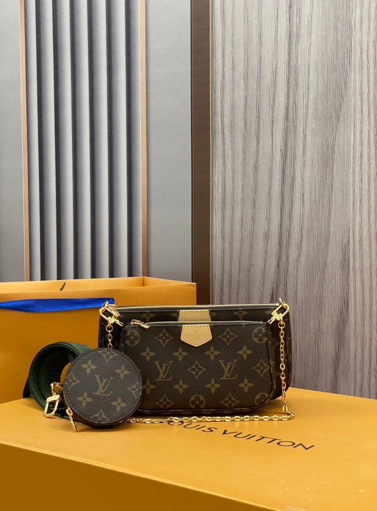 LV 44813 Favorite Five-in-One Bag Set | Green