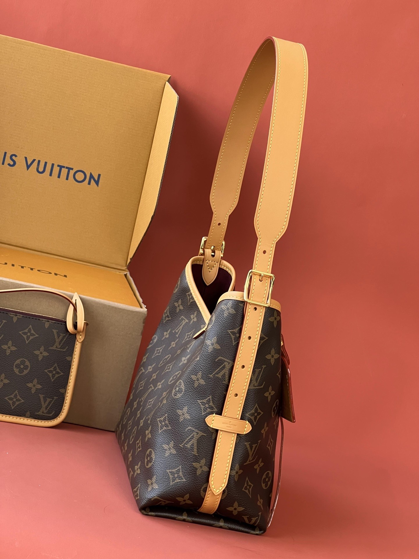 LV M46203 CarryAll Small Bag - 图片 2