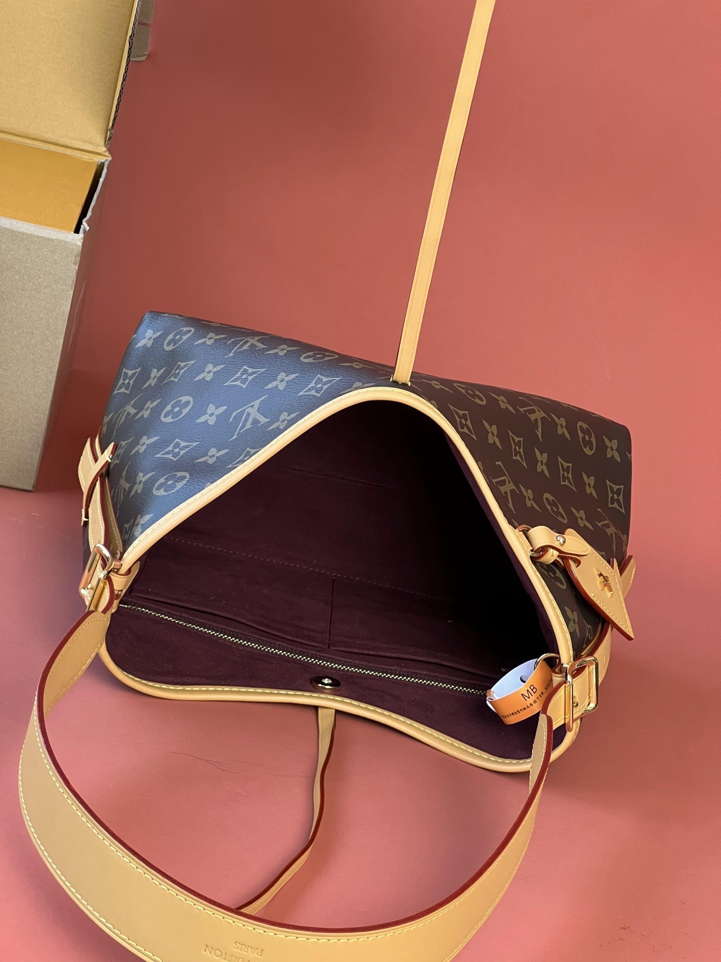LV M46203 CarryAll Small Bag - 图片 4