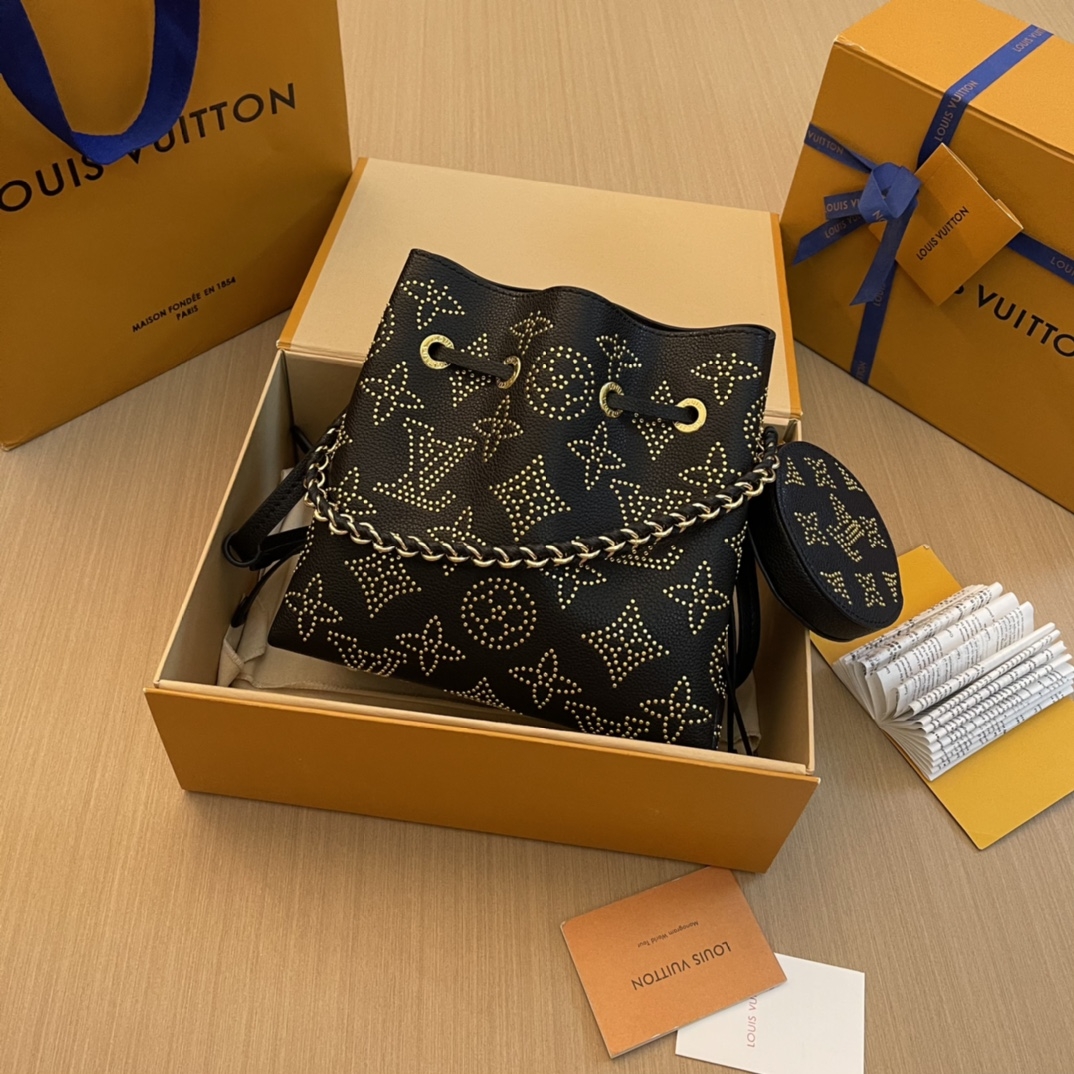 LV M23392 Bella Bucket Bag