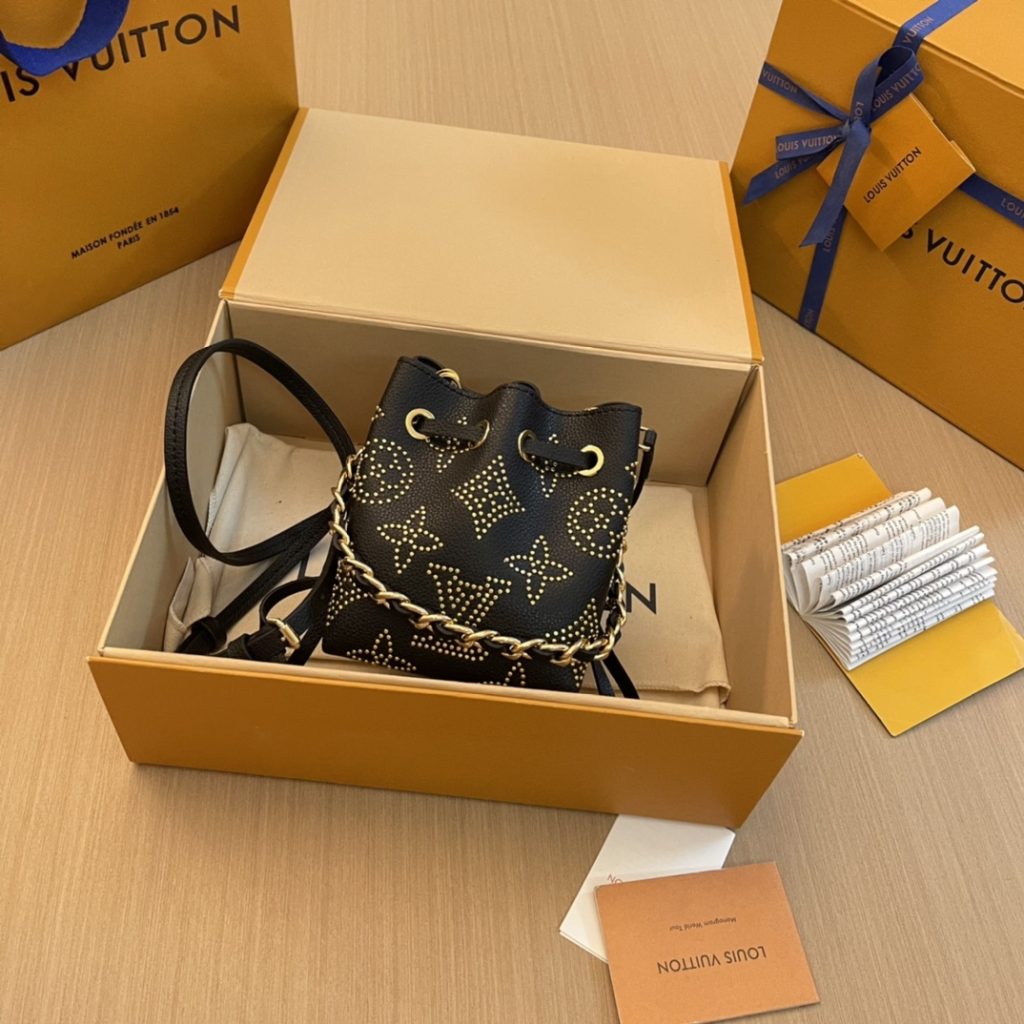 LV M82744 Pico Bella Bucket Bag