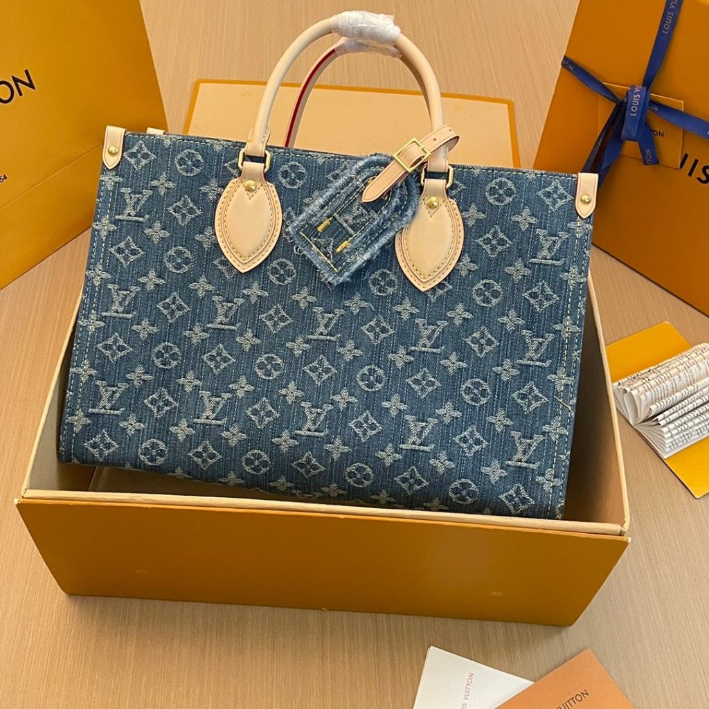 Louis Vuitton OnTheGo MM (M46871)