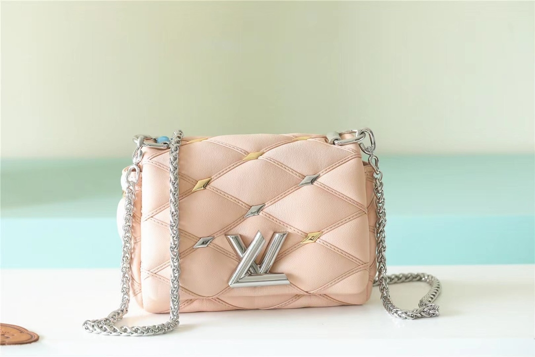 LV M82752 Pico Go-14 Bag | Apricot