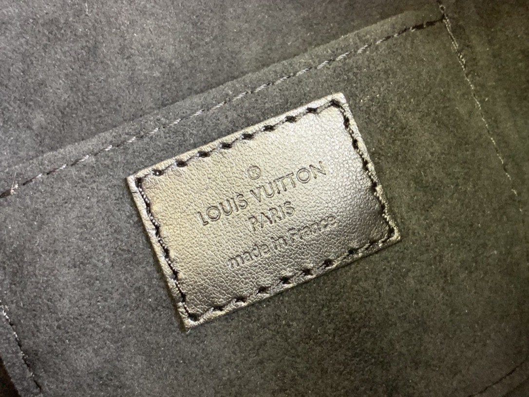 LV M47162 Just in Case Bag - 图片 9