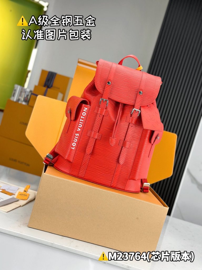 Christopher Medium Backpack