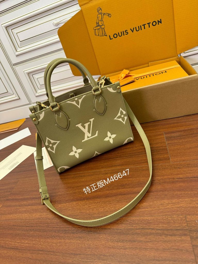 Louis Vuitton OnTheGo PM (M46674)