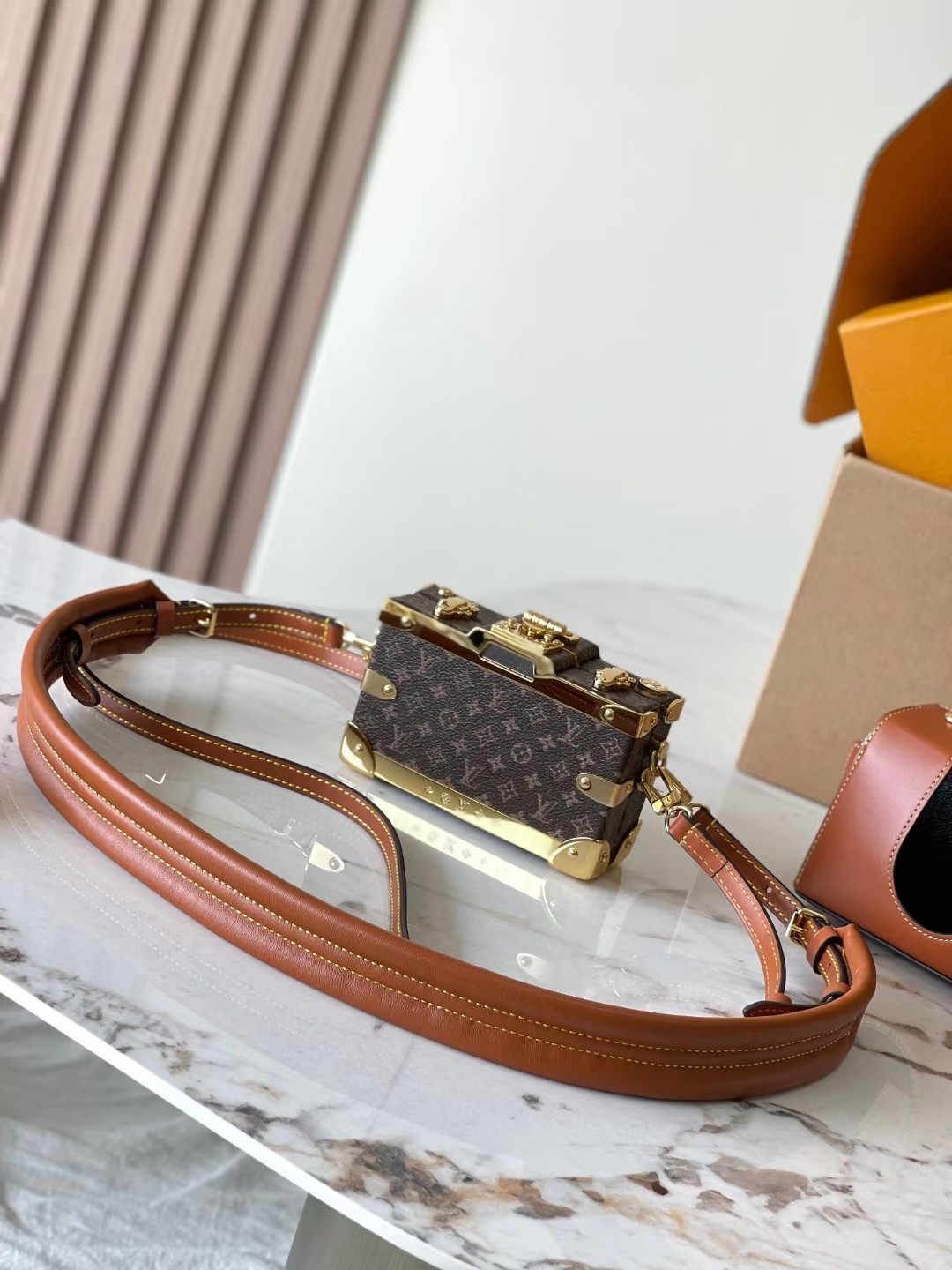 LV M47116 Pic Trunk Camera Bag - 图片 3