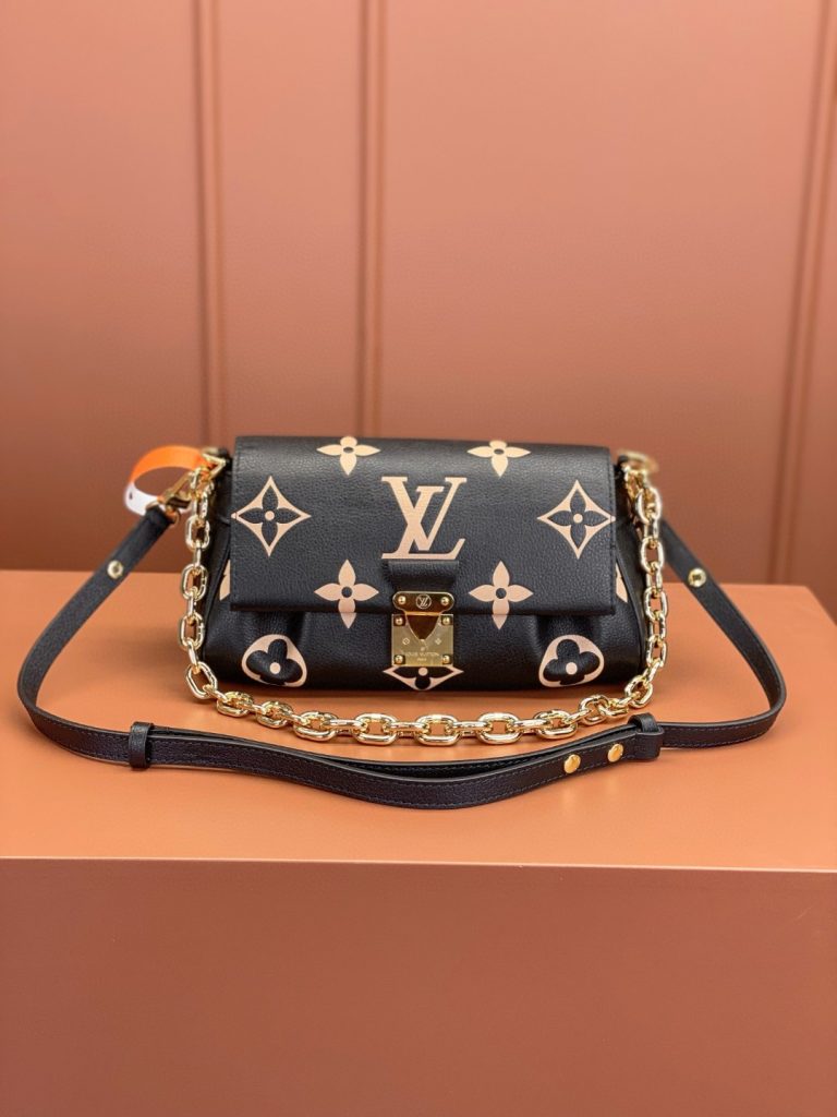 LV M45859 Favorite Cloud Bag