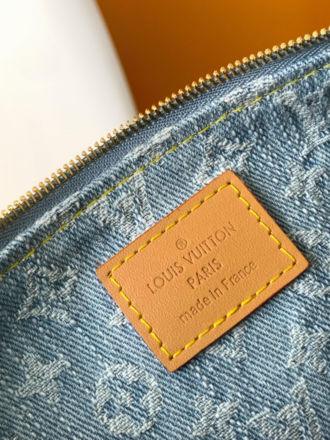 LV M83532 Liv Pochette | Monogram Denim - 图片 9
