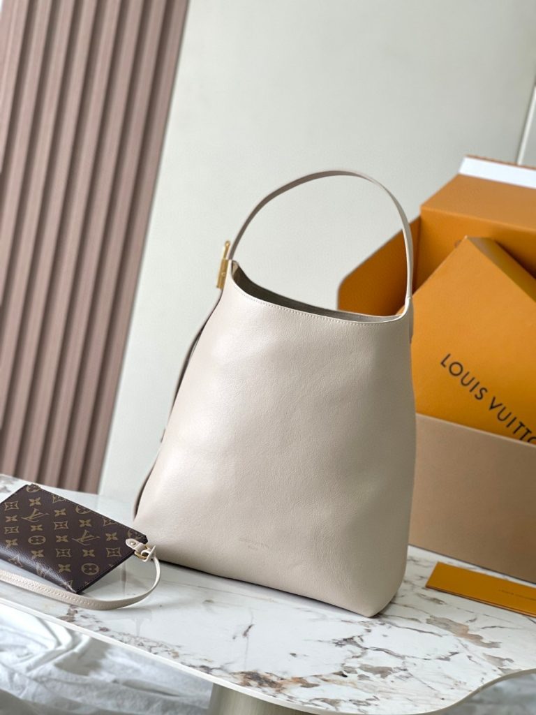 LV M25022 Low Key Hobo MM