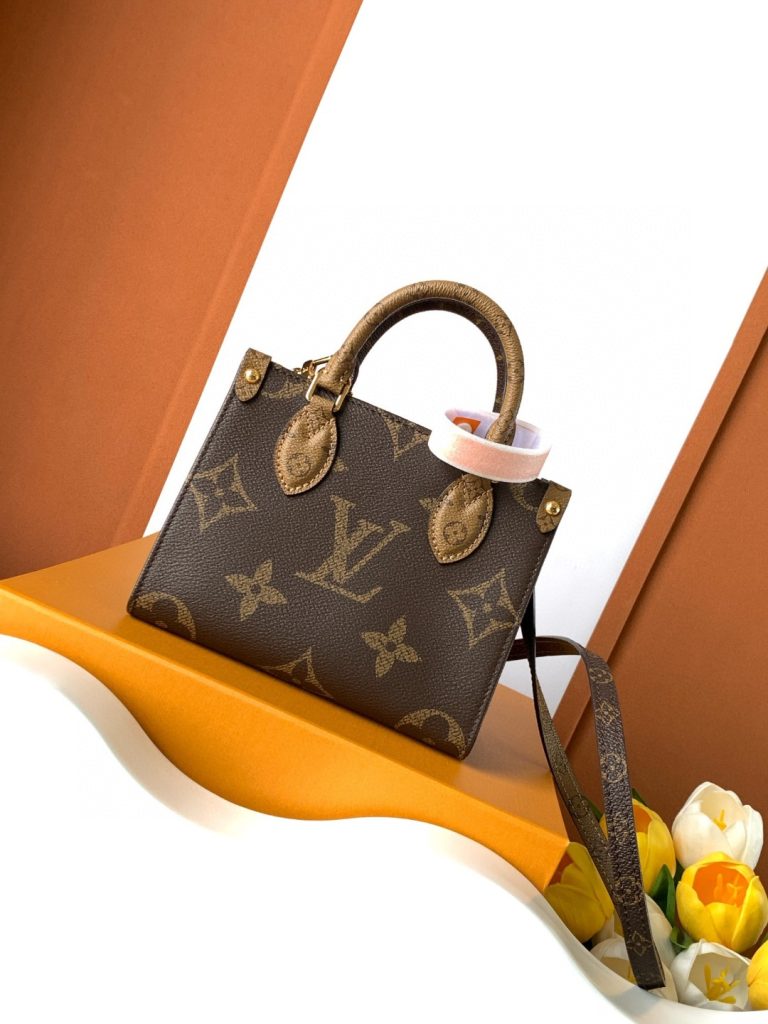 Louis Vuitton OnTheGo BB (M46839)