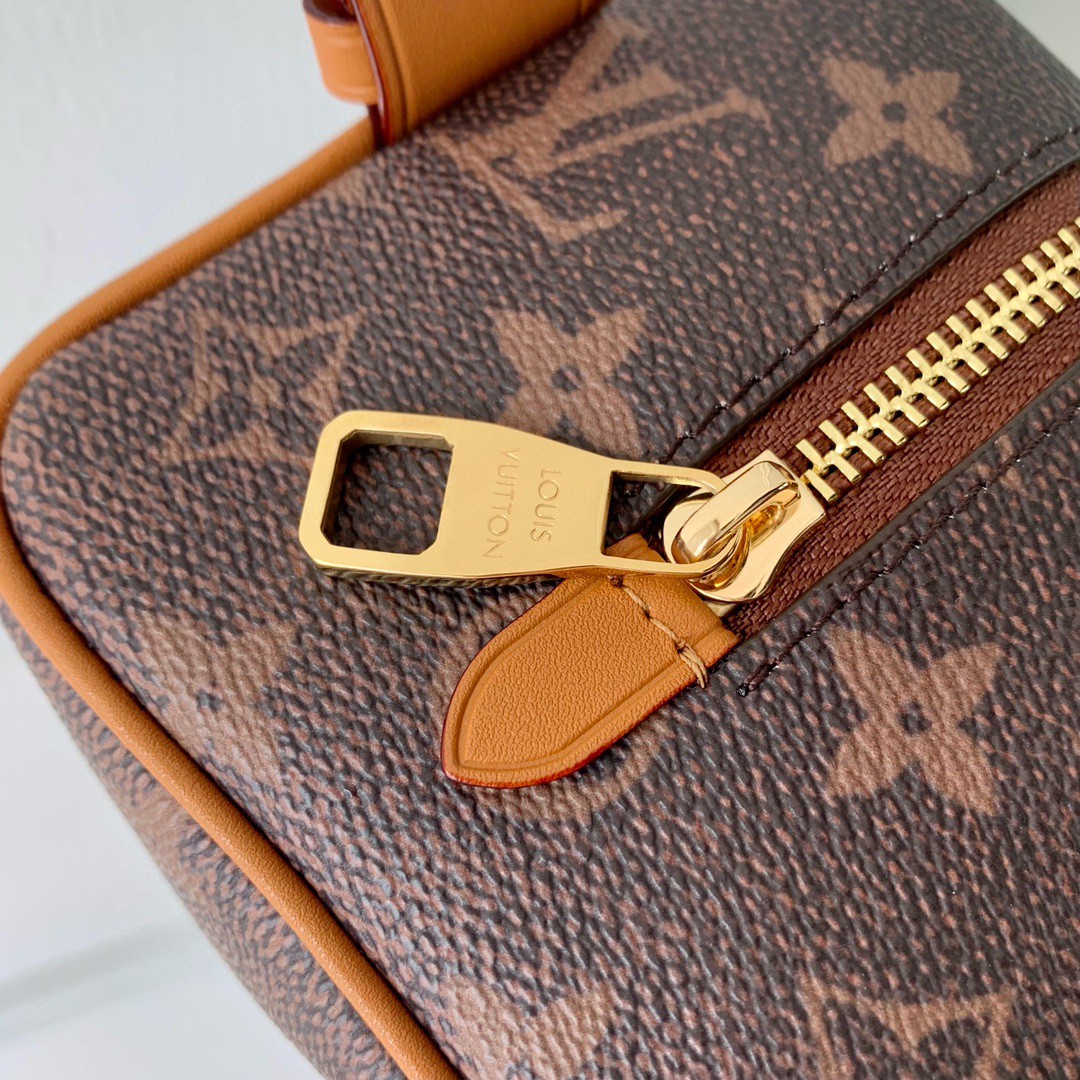 M11765 Locker Dopp Kit Toiletry Bag | Monogram Dust Canvas | 23 × 13 × 12 cm - 图片 7