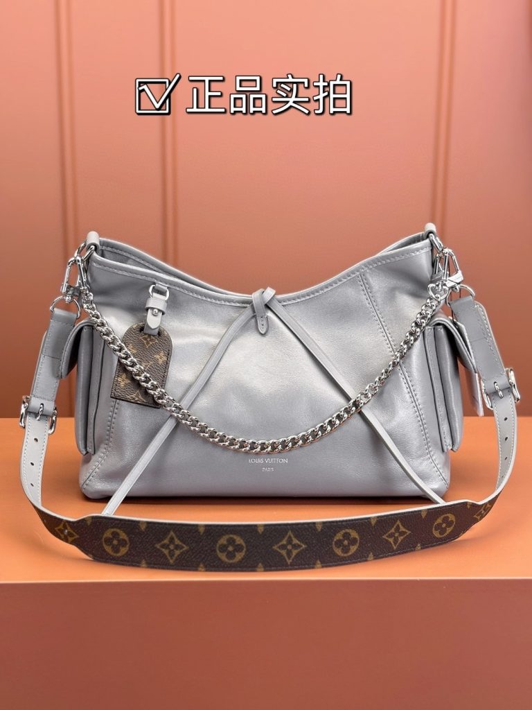 Louis Vuitton CarryAll (M12579)