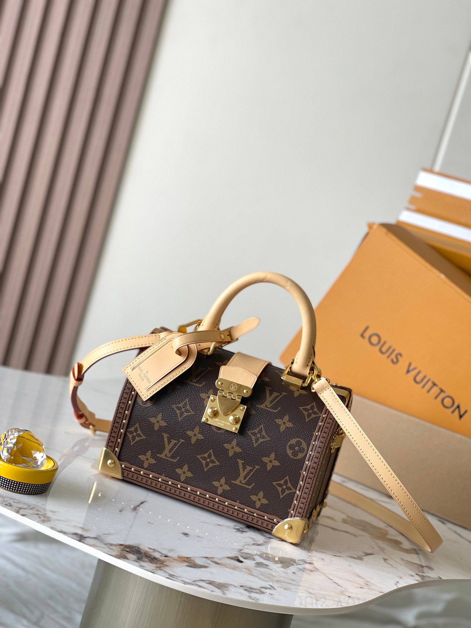 LV M11154 Speedy Trunk 20 Bag