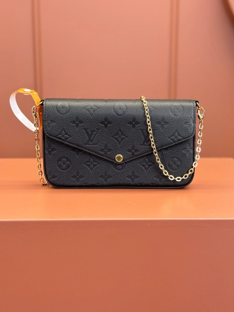 LV M64064 Pochette Félicie