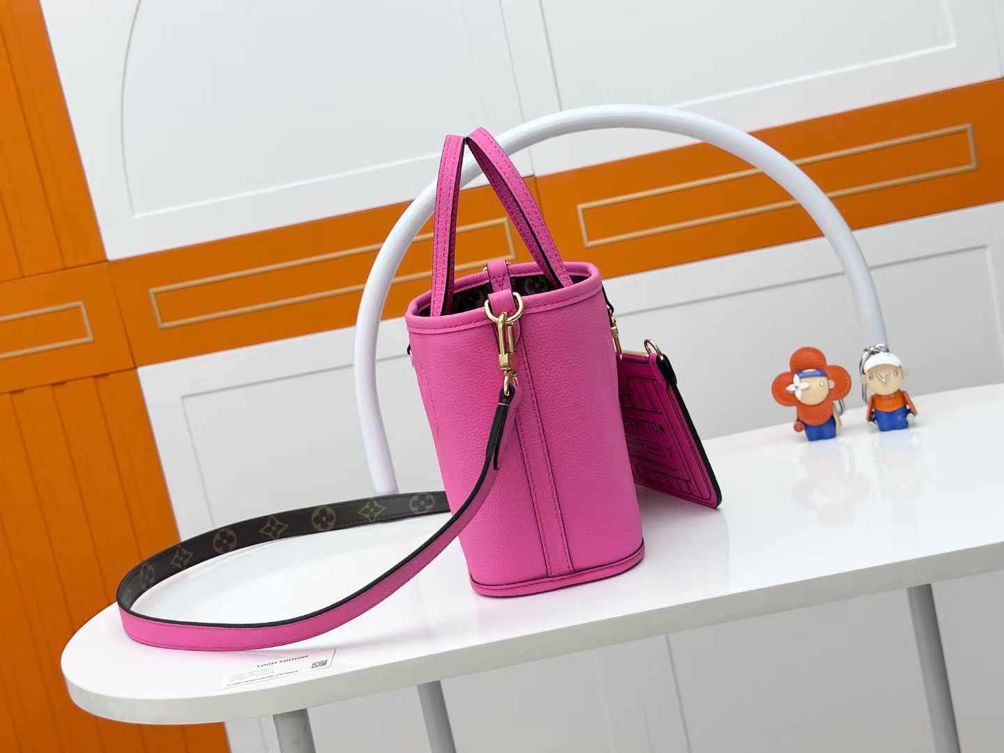 LV M12106 Neverfull Bandoulière Inside Out BB | Pink Monogram - 图片 6
