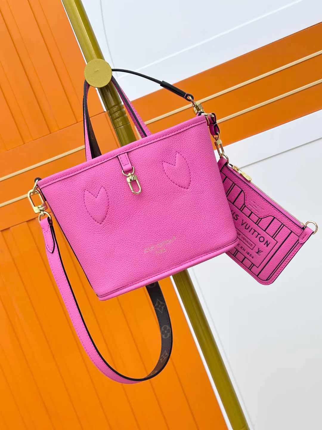 LV M12106 Neverfull Bandoulière Inside Out BB | Pink Monogram - 图片 9