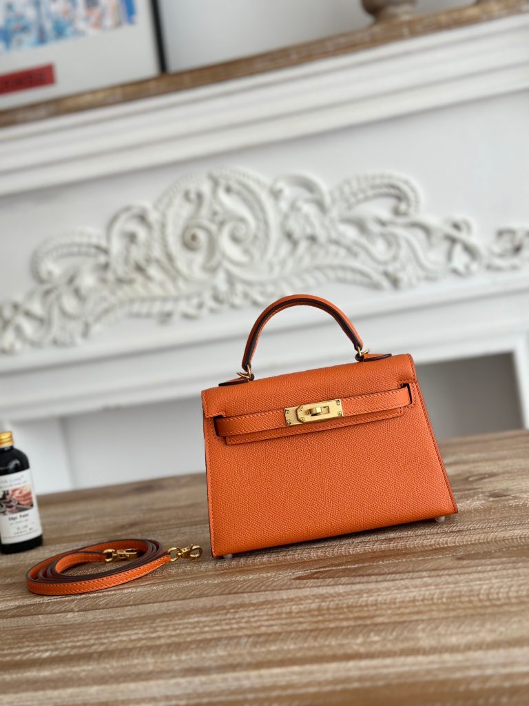 Mini Kelly II — 19 cm — Orange — Epsom leather — Silver-tone hardware