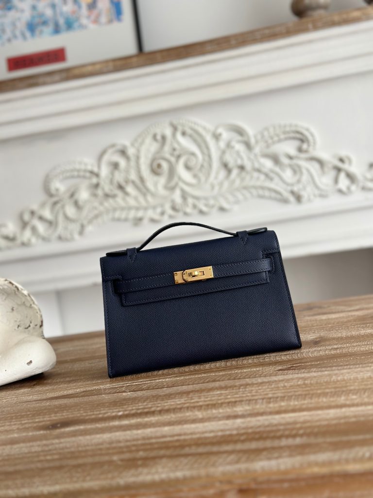 Mini Kelly — 22 cm — Sapphire Blue — Epsom leather — Gold-tone or silver-tone hardware