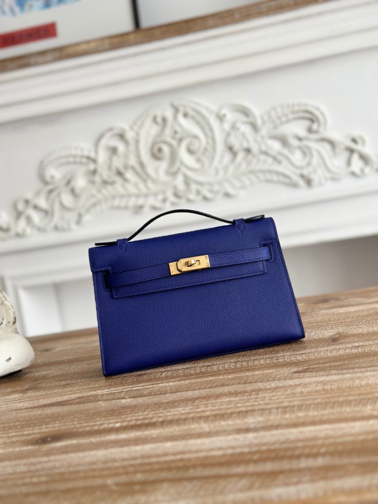 Mini Kelly — 22 cm — Electric Blue — Epsom leather — Gold-tone or silver-tone hardware