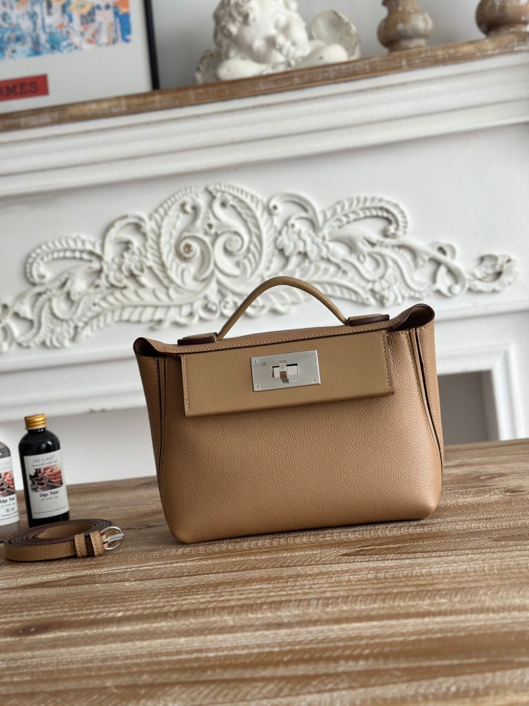 Mini 24/24 — Milk Tea — Evercolor leather and Swift leather — Silver-tone hardware